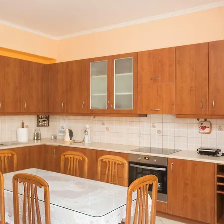 Anna's Lixúri
